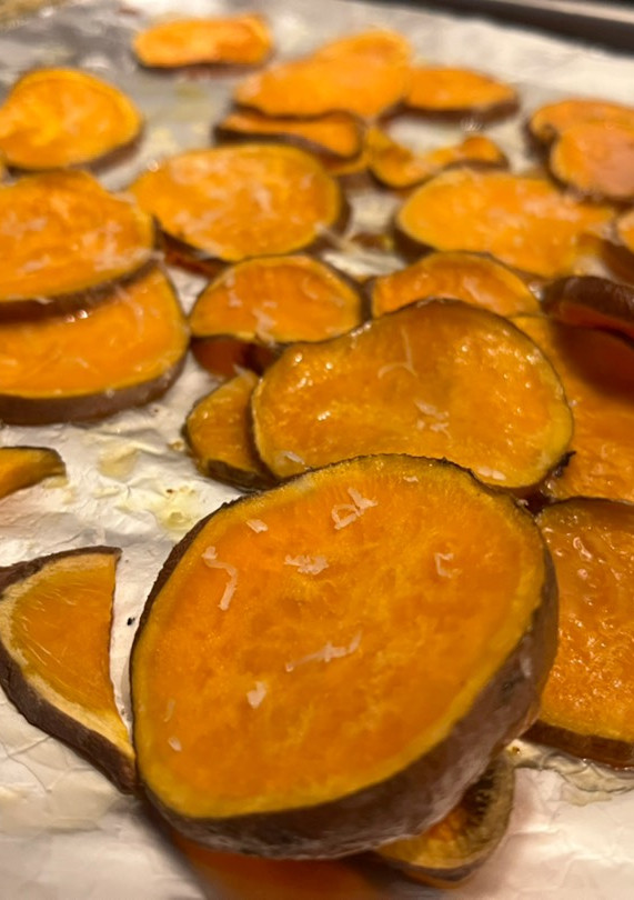 A picture of Rose’s sweet potato chips 🍠.