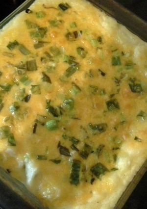 A picture of Cheddar and Green Onion Mashed Potatoes.
