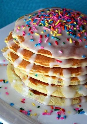 A picture of Birthday pankcakes.