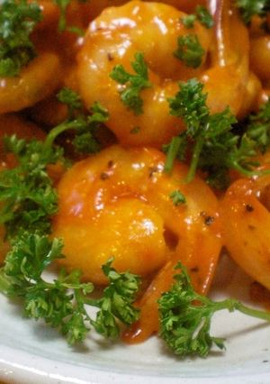 A picture of Shrimp with Aurora Sauce.