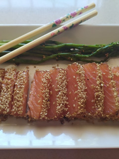 Una foto de Tataki de Salmón