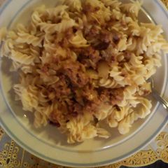 A picture of Macaroni and mince.