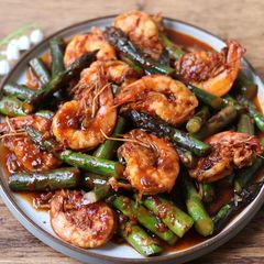 A picture of Stir Fry Asparagus and King Prawns in Thai Chilli Jam Sauce 🌶 🦐 🌿.