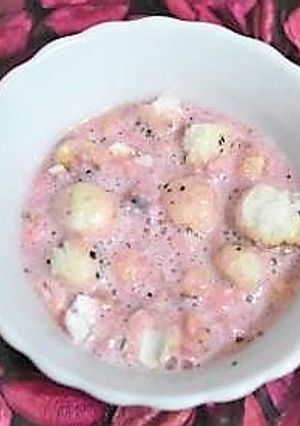 A picture of Laccha makhana (lotus seeds) kheer recipe.