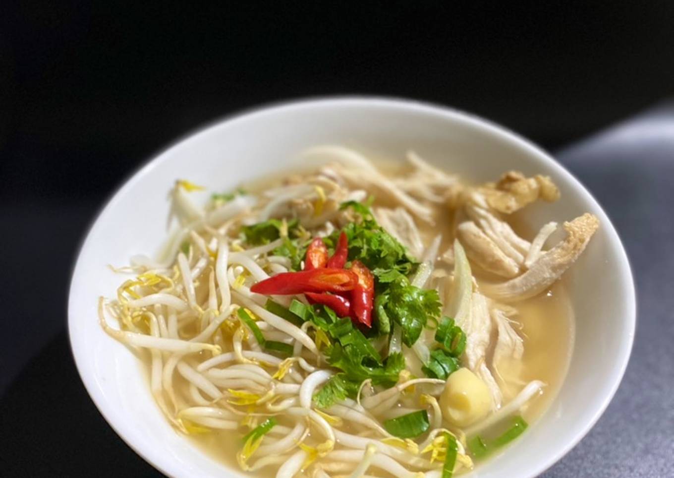Chicken pho noodle