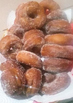 Una foto de Ronquitas y bolitas de fraile o berlinesas