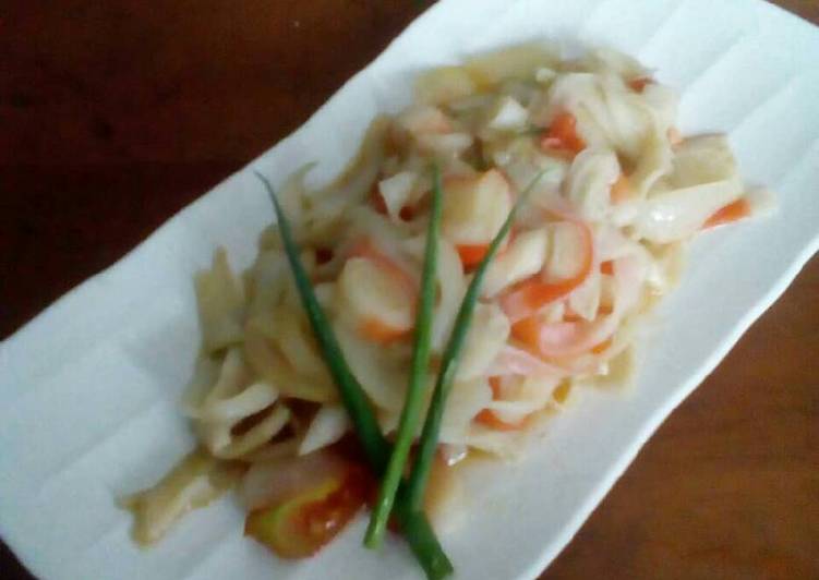 Bagaimana Membuat Oseng Jamur feat. Crabstick ala Ambu Anti Gagal