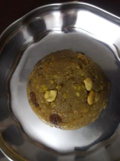 அவல் வரட்டி/இனிப்பு அவல் செய்முறை முக்கிய புகைப்படம்