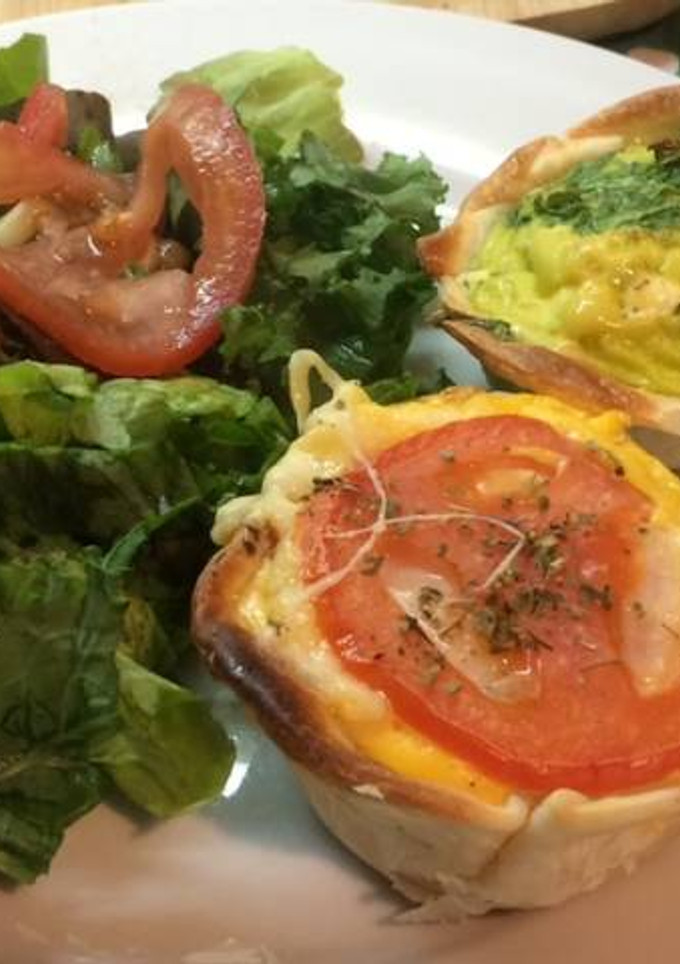 Una foto de Cocina primaveral: Mini tartas variadas express