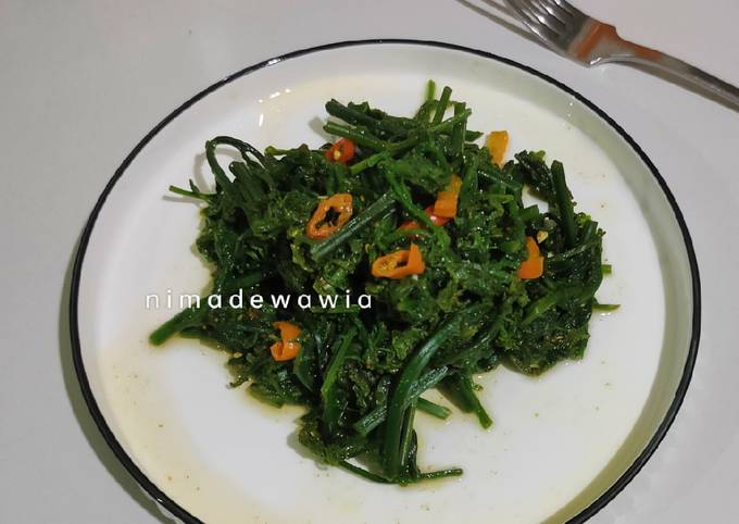 Resep Sayur Pakis Bumbu Rempah Oleh Wawia Ni Made Cookpad