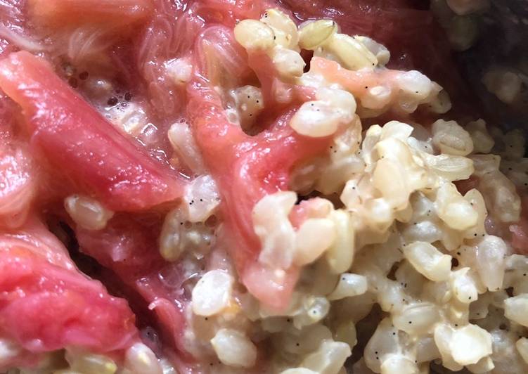 Steps to Make Any-night-of-the-week Rice pudding with rhubarb and ginger - vegan