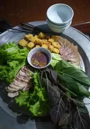 Hình của món Bún đậu nhà làm.