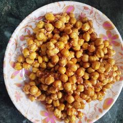 A picture of Gud Chana -- Immunity booster.