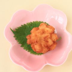 A picture of Hydrangea-Shaped Shrimp Dumplings.