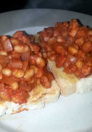 A picture of Homemade Baked Beans.