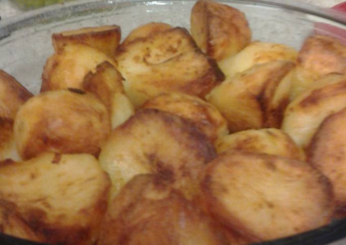 Lovely crisp, soft and fluffy inside roast potatoes