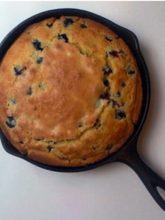A picture of Sweet Blueberry Cornbread.