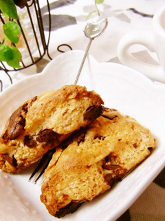 A picture of Easy Chocolate Maple Scones.