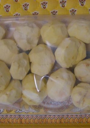 A picture of Freezer Stocked Chestnuts for Chestnut Rice.