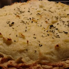 A picture of Savory Thanksgiving leftover pie.