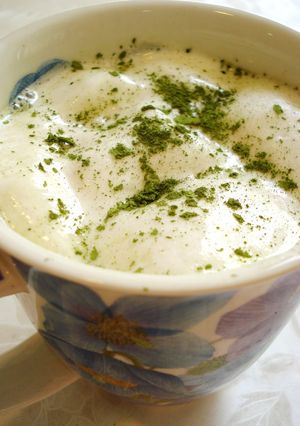A picture of Hot Matcha Milk with Marshmallows.