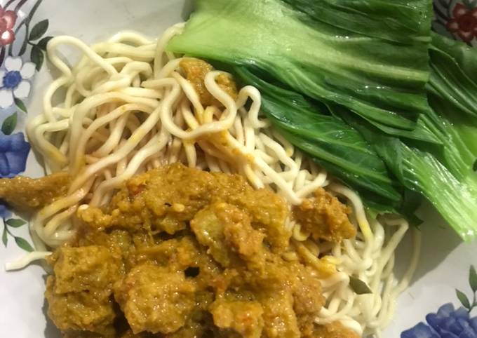 Langkah Mudah untuk Membuat Mie 'Ayam' Vegetarian-Plant based, Sempurna