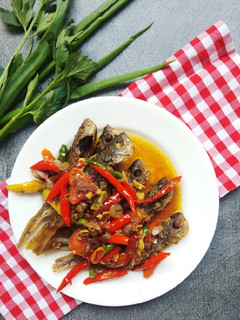 Foto resep Ikan Ekor Kuning sambel Tauco