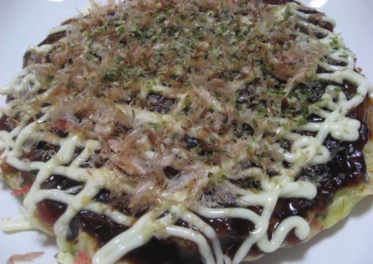 Step-by-Step Guide to Make Favorite Kansai-style Okinomiyaki