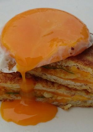 A picture of French Toast With Cheese Filling.