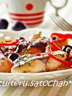 A picture of Garlic Sautéed White Fish in Grape Sauce.
