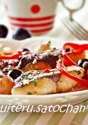 A picture of Garlic Sautéed White Fish in Grape Sauce.