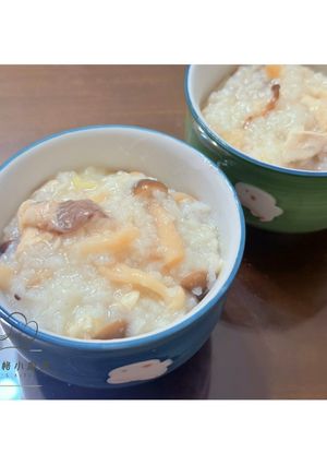 魚片菇菇粥 的食譜成品照片