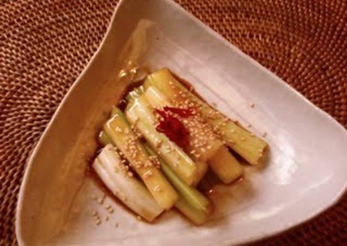 Lightly Pickled Spicy Celery