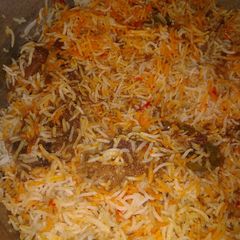 A picture of Beef biryanii.