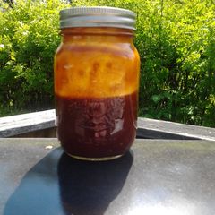A picture of BBQ Island Sauce.