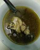 Gà hầm lá ngải