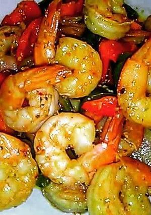 A picture of Bell Pepper Shrimp.
