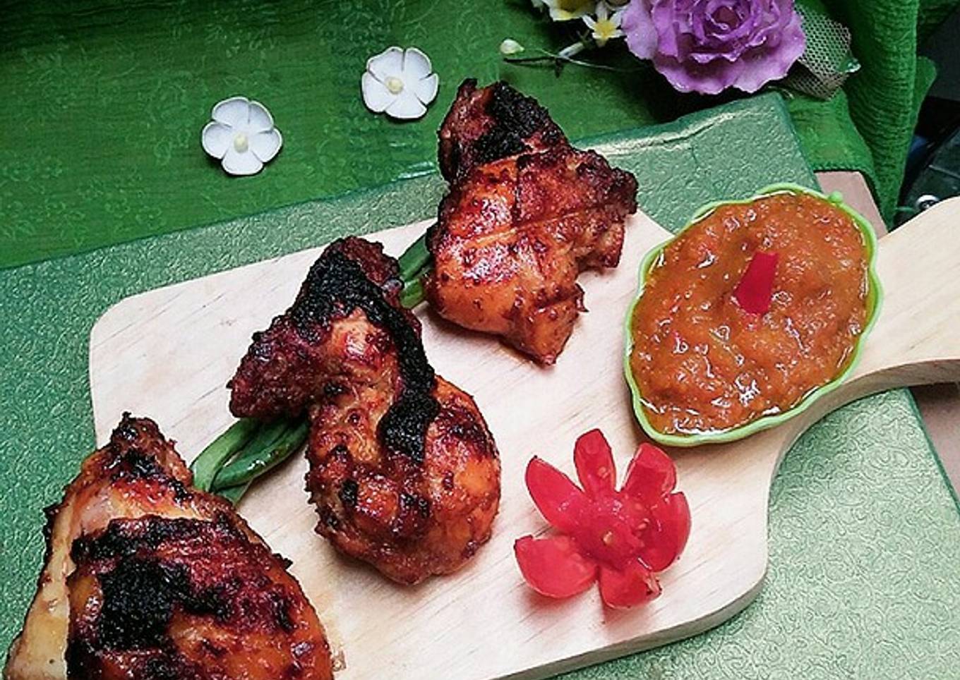 Ayam bakar Bumbu kuning