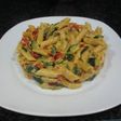 Macarrones integrales con verduras en salsa curry