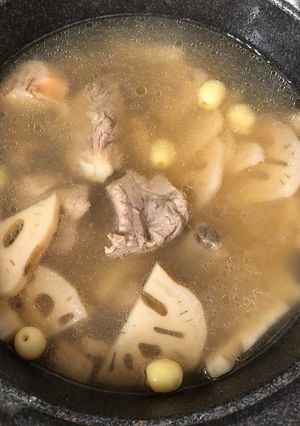 Hình của món Canh củ sen nấu sườn heo.