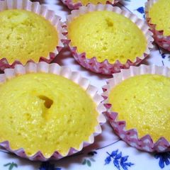 A picture of Easy Madeleines Made with Vegetable Oil.