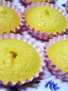 A picture of Easy Madeleines Made with Vegetable Oil.