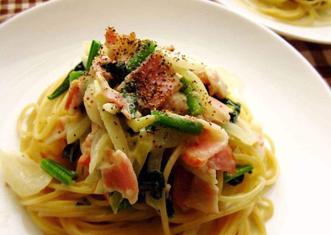 Spinach and Bacon Cream Pasta