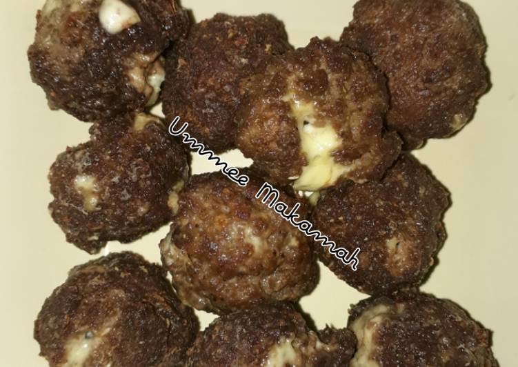 Cheese stuffed meatballs