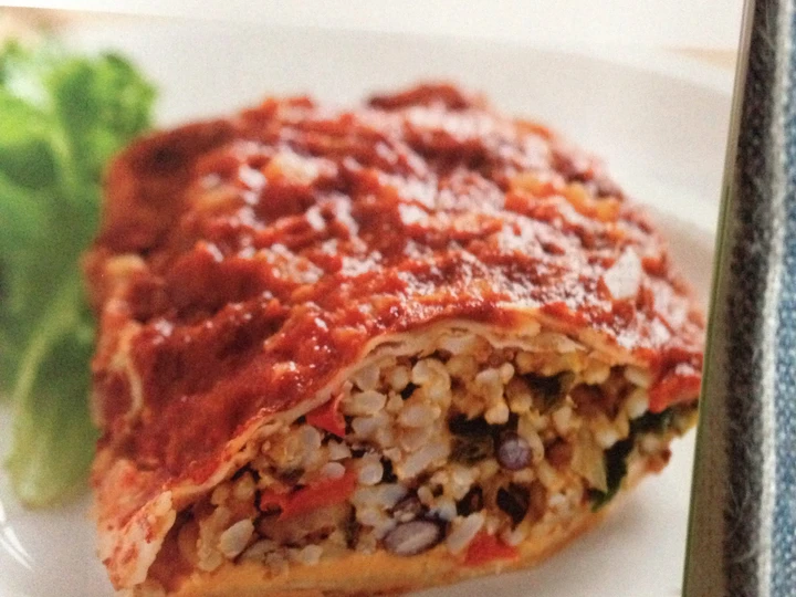 Easy Way Prepare Recipe Black Bean Burritos w/ Red Sauce that is Delicious, Addictive}
