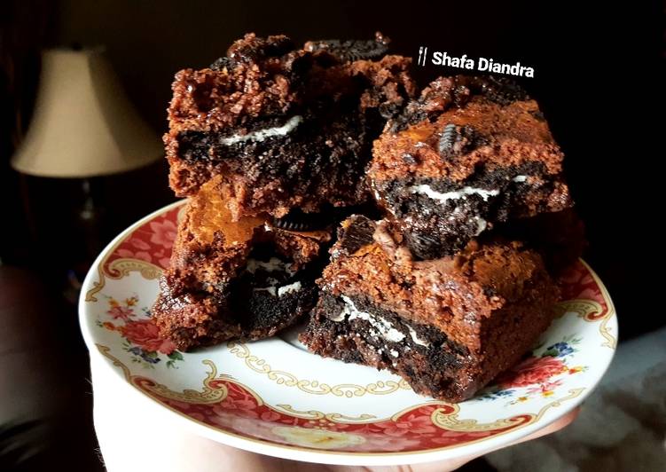 Oreo Sandwich Brownies🇺🇸