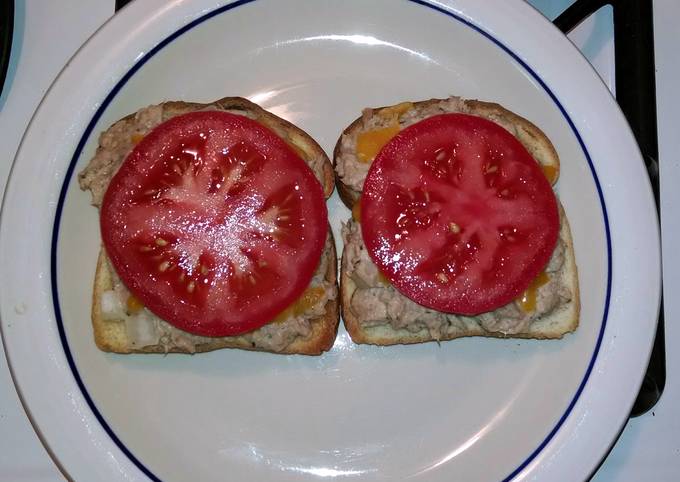 Step-by-Step Guide to Make Homemade Open faced tuna melt