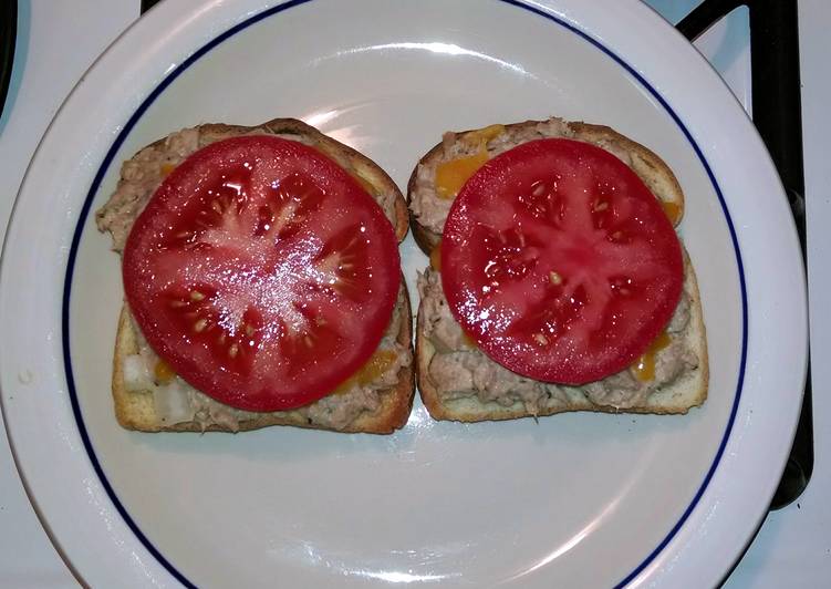 Easiest Way to Make Speedy Open faced tuna melt