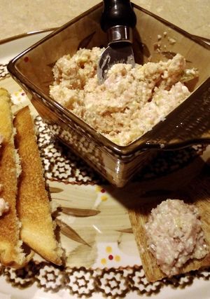 A picture of Ham Spread for Sandwiches or Crackers.