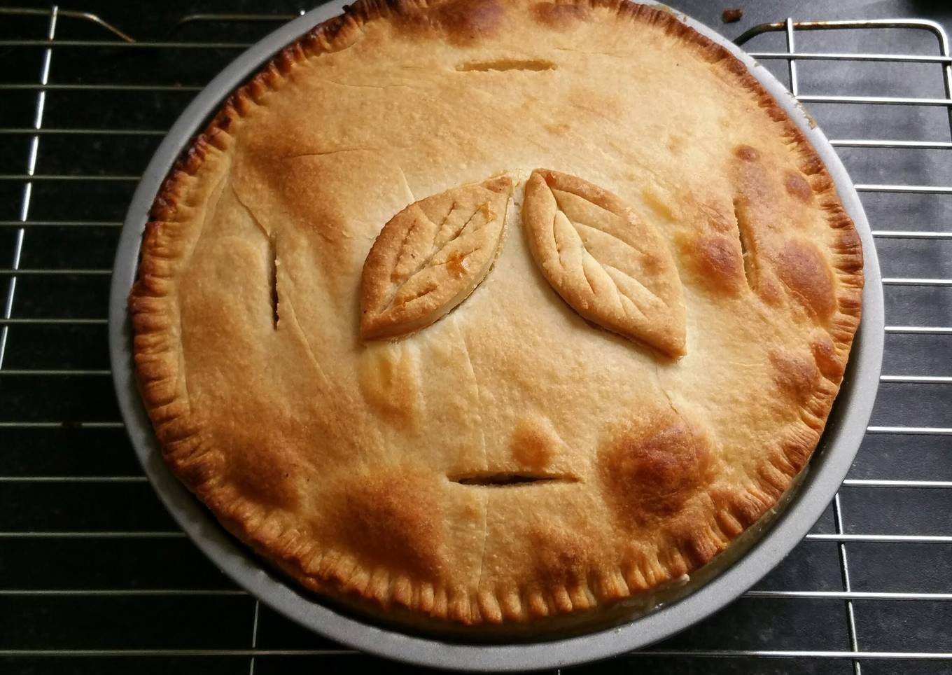 Creamy Chicken & Mushroom Pie